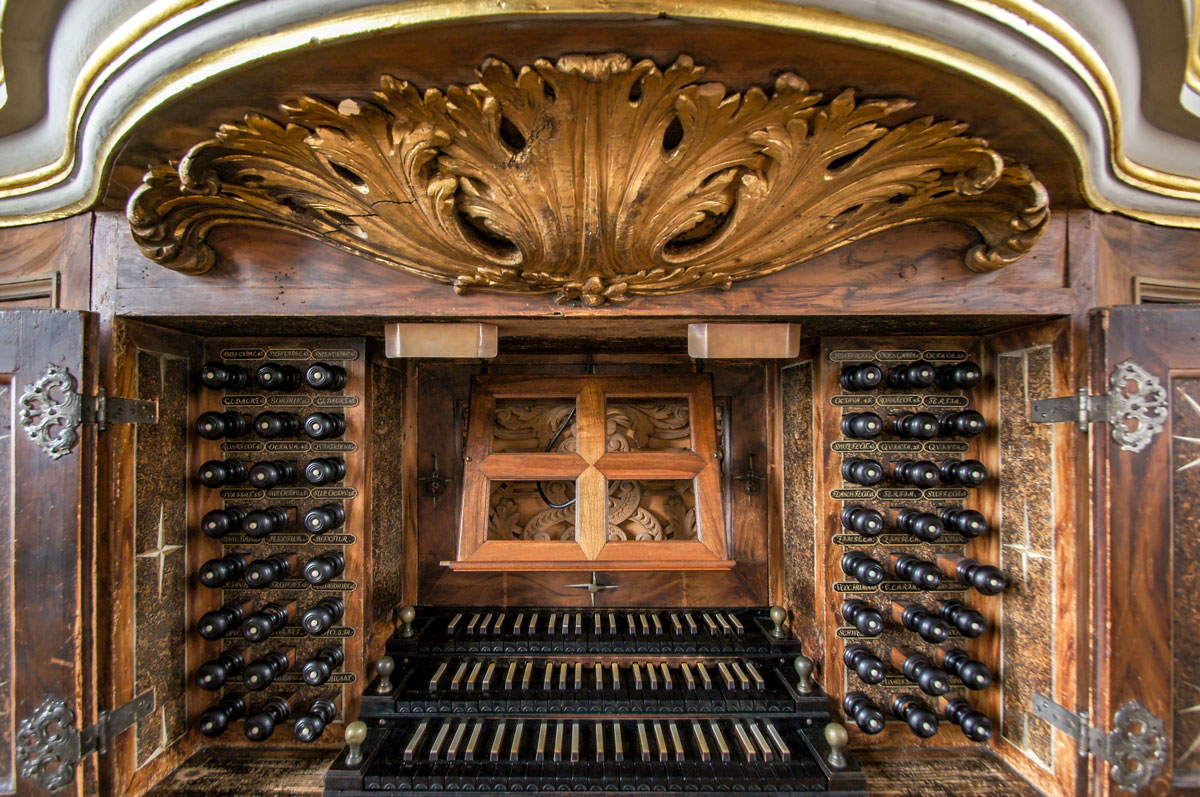 5-12_spieltisch_domorgel_dsc05366_korr_gallery