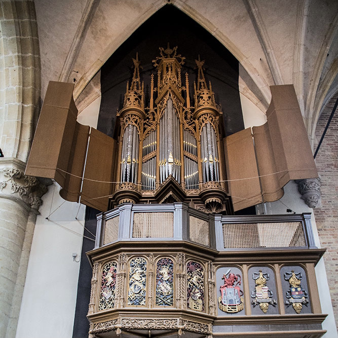 Liberation of Alkmaar 450 years ago and the Van Covelens organ.